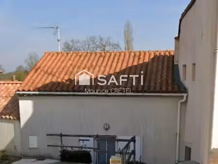 maison proche des commoditées