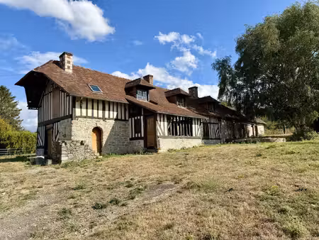 maison normande à rénover édifiée sur 1.3ha avec vue dégag?
