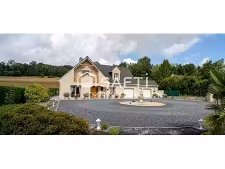 belle maison en brique  calme  proche de lumbres !