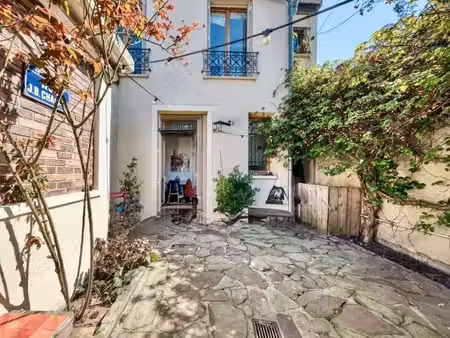bagnolet - maison proche métro - 3 chambres