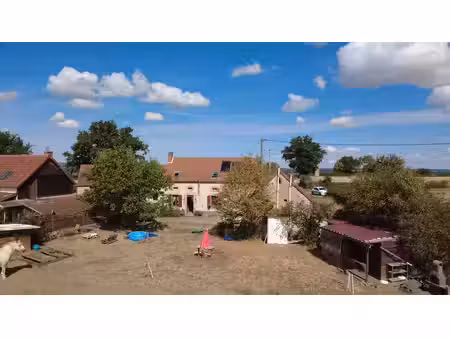 ensemble immobilier à fort potentiel dans l'allier