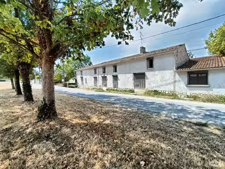 maison de 283 m² à arces