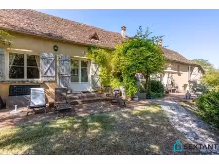 grande longère du 19ème rénovée  320 m²  gîte et chambres d'hôtes  terrain de 1 5 ha  5...