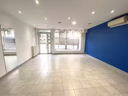 vente entrepôt 225 m²