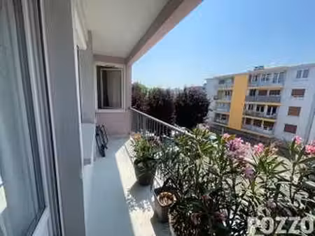 location appartement 4 pièces à granville (50400) : à louer 4 pièces / 72m² granville