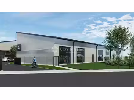 location local d’activités cercottes 45520 270m²