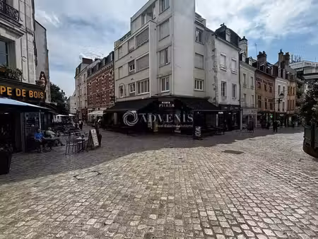 location entrepôt 270m²