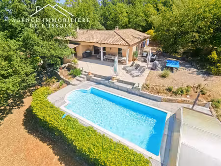 propriété 145m²  4 chambres dont une suite parentale  piscine  6000m² de terrain