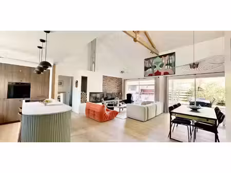 maison avec piscine et terrasse angresse (40)