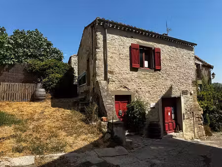 charmante cave à vin  idéale pour être transformée en logement