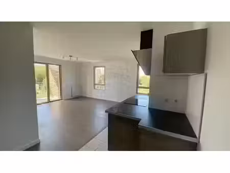 vente appartement 4 pièces 77 m² à guyancourt (78280)  323 000 €