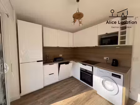 location appartement 3 pièces 83m² evian les bains 74500