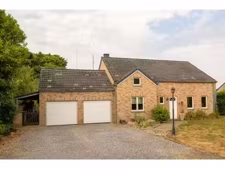 maison à vendre à rue de bouillon 250 pondrôme (vbe59162)