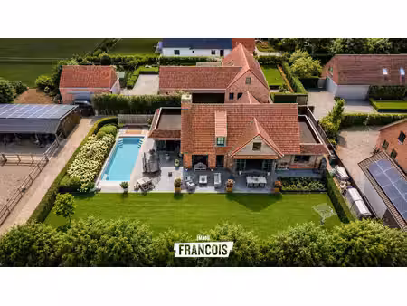 huis te koop in booitshoeke met 5 slaapkamers