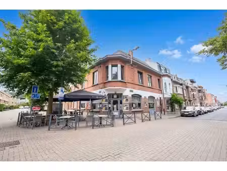 surface commerciale à vendre à rue georges de lombaerde 70 evere (vbe59120)