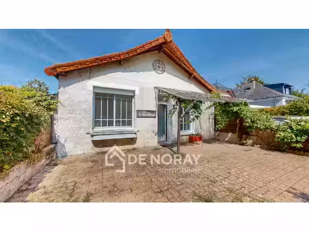 maison de 90m2 à rénover face au cher à véretz un emplacem