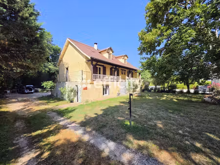 maison 6 pièces - 172 m²