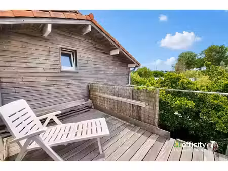 maison 2 pièces - 72 m²