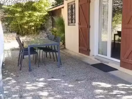 location maison 1 pièce 26 m² à allauch (13190)  660 €