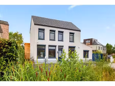 huis te koop in begijnendijk met 3 slaapkamers