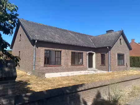 huis te koop in sint-jan-in-eremo met 3 slaapkamers