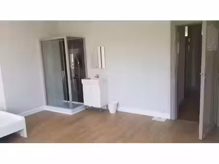 maison en colocation à avenue gisseleire versé berchem-sainte-agathe (vbe59332)