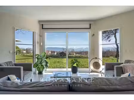 cessy - maison p6 de 240 m² - appartement independant + vue panoramique alpes et...