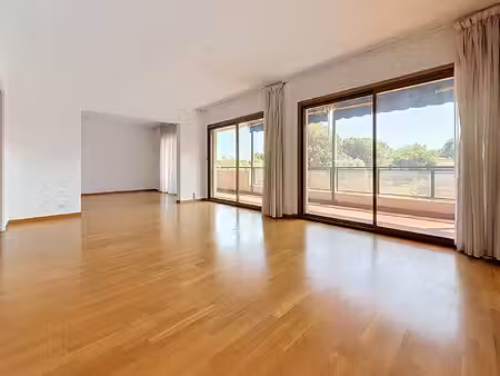 appartement les angles 4 pièces 2 chambres 92 m2 la pinède