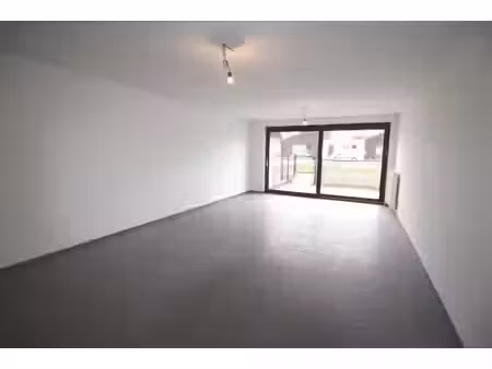 appartement te huur in westrozebeke met 2 slaapkamers