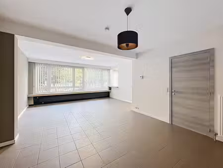 appartement te huur in burcht met 2 slaapkamers