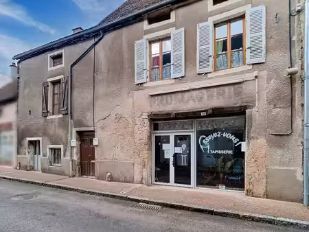centre ville saulieu: immeuble investisseur