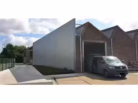 commercieel te huur in vichte