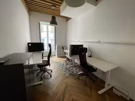 location bureaux lyon 69001 97m²