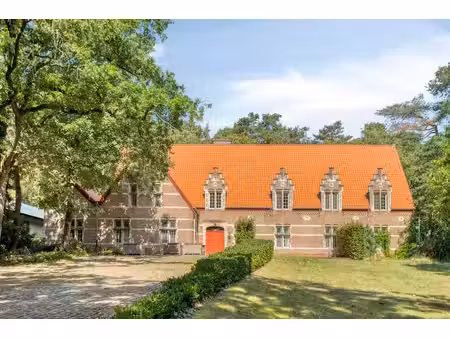 commercieel te huur in lichtaart met 11 slaapkamers