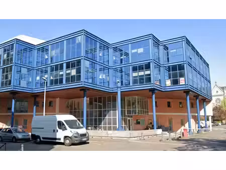 location bureaux 140 m²