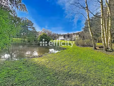 maison 7 pièces - 450 m²