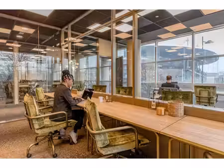 location coworking saint-denis 93200 30 postes