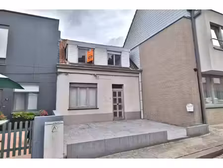 huis te koop in harelbeke met 2 slaapkamers