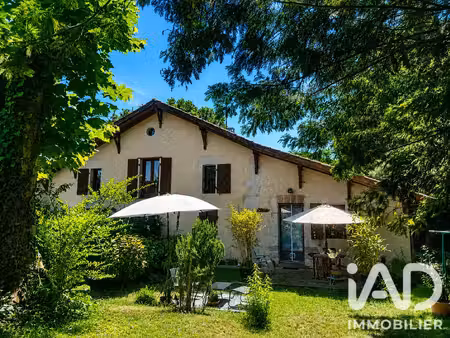 vente maison 8 pièces 240 m² montfort-en-chalosse (40380)