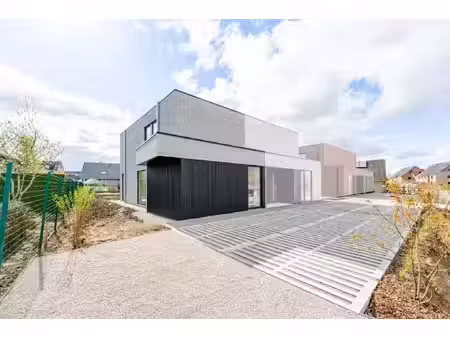 huis te koop in wingene met 4 slaapkamers