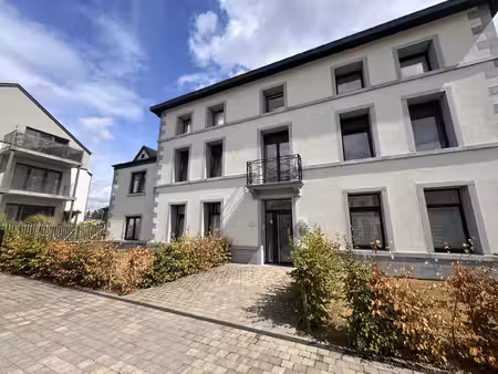 duplex à louer à rue du commerce 17 libin (vbe59358)
