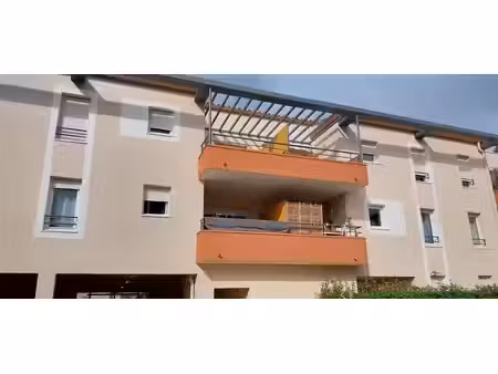 appartement t3 avec cellier et parking