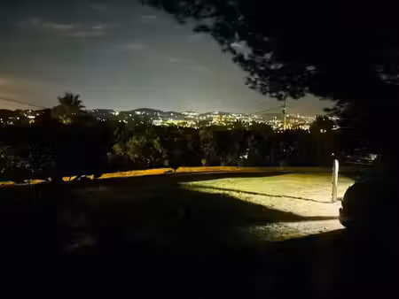 terrain à bâtir de 2500 m² à mougins (06)