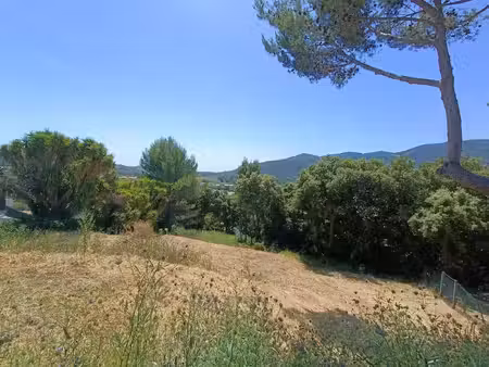 terrain à bâtir de 2300 m² à pegomas (06)