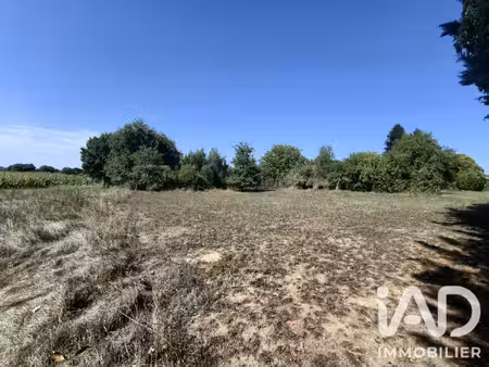 vente terrain à bâtir 1 944 m²