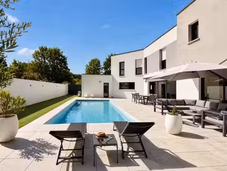 vente maison 11 pièces 223 m² saint-barthélemy-d’anjou (49124)