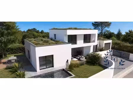 maison t6 - 165 m2 avec piscine et garage - grand terrain