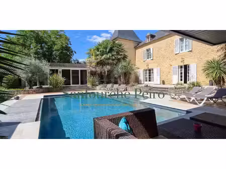 propriété avec piscine et jardin sarlat-la-caneda (24)