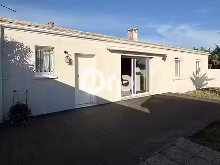 vente maison 4 pièces 85 m² à fouras (17450)  323 000 €