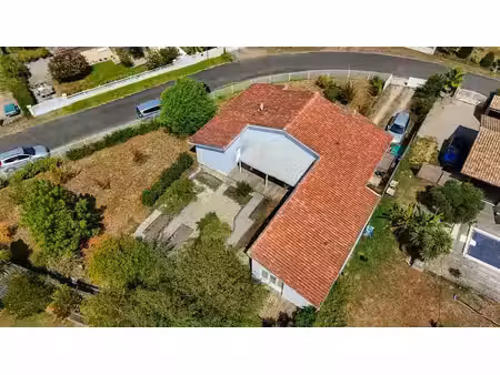 vente maison 5 pièces 112 m² à sainte-eulalie-en-born (40200)  305 000 €